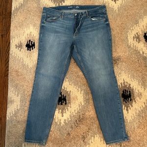 Old Navy Skinny Jeans - 16r